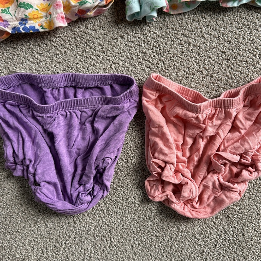 Angel Dear Two Piece Bamboo Ruffle Set - Picture 4 of 5